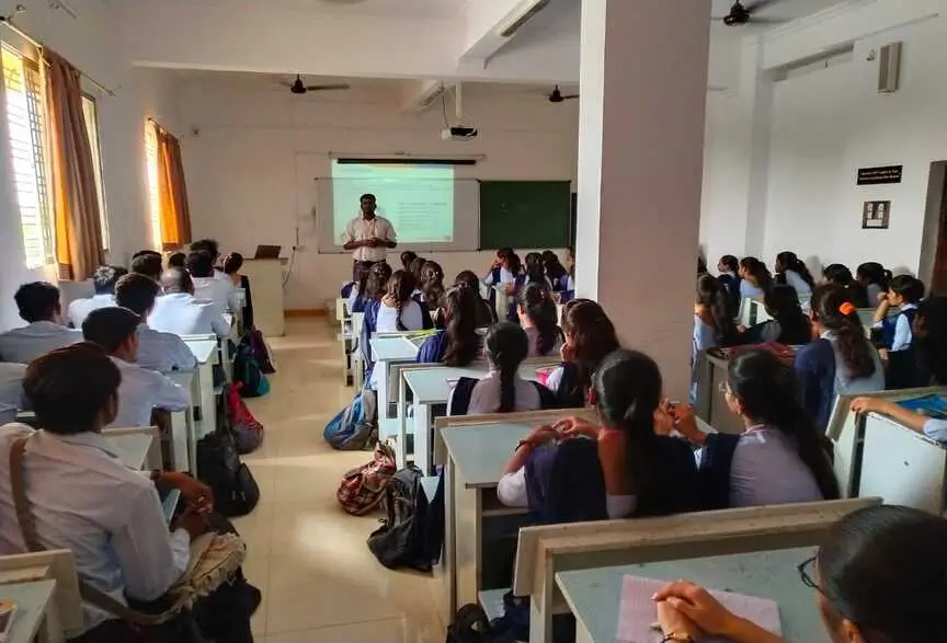 Dr. Ambedkar Institute of Management Studies and Research, Nagpur: Harish Sir's workshop